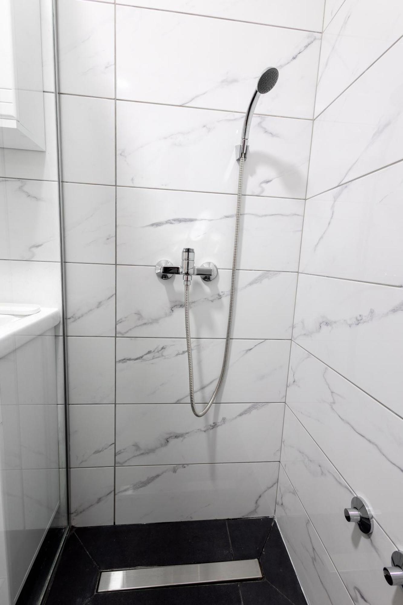 Luna Nera Apartments Novi Sad Eksteriør billede
